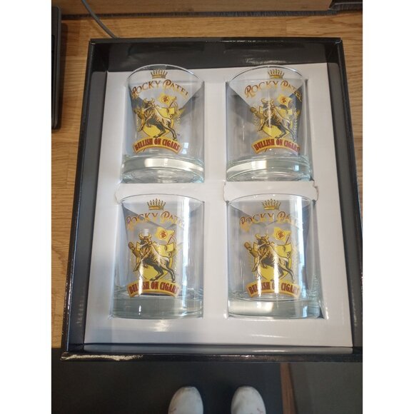 Rocky Patel Rocks "Bullish On Cigars' 4pc Glass Box Set New - Picture 1 of 3